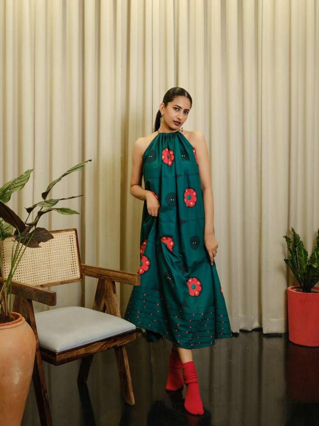 Tira long halterneck