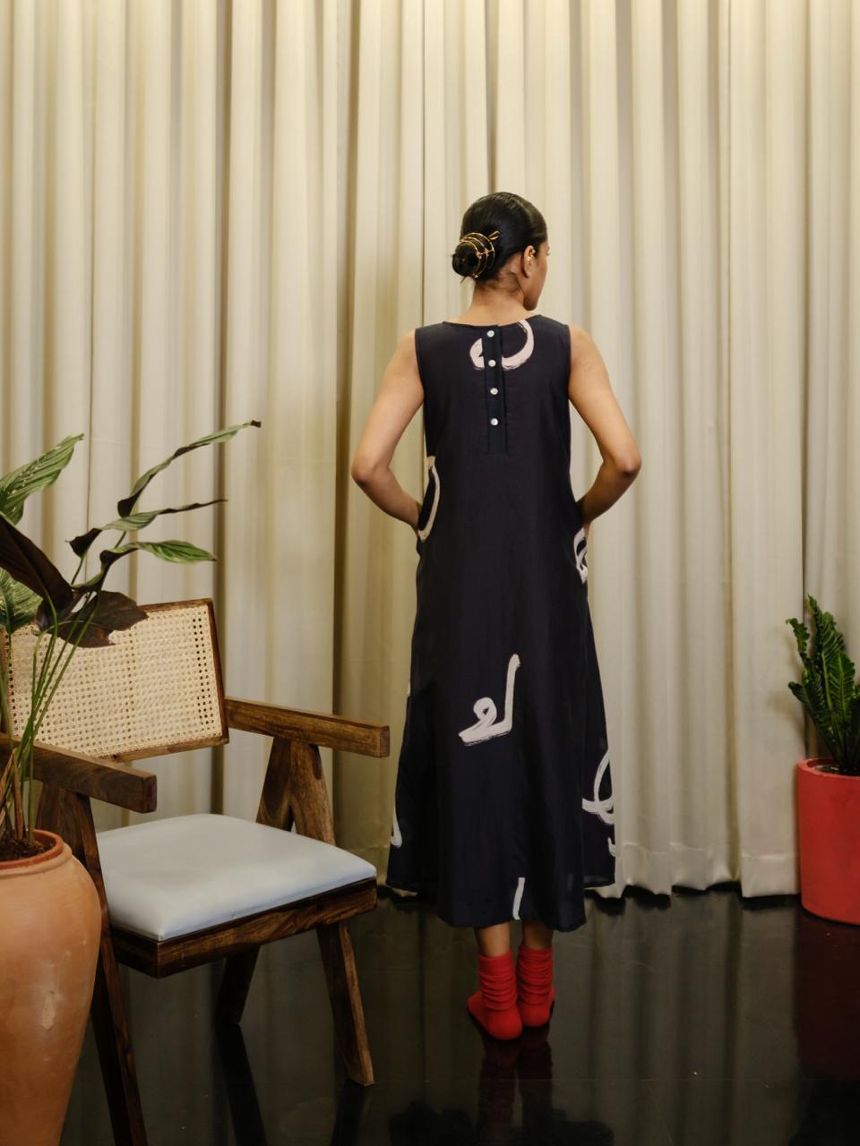 Aksharam long shift dress