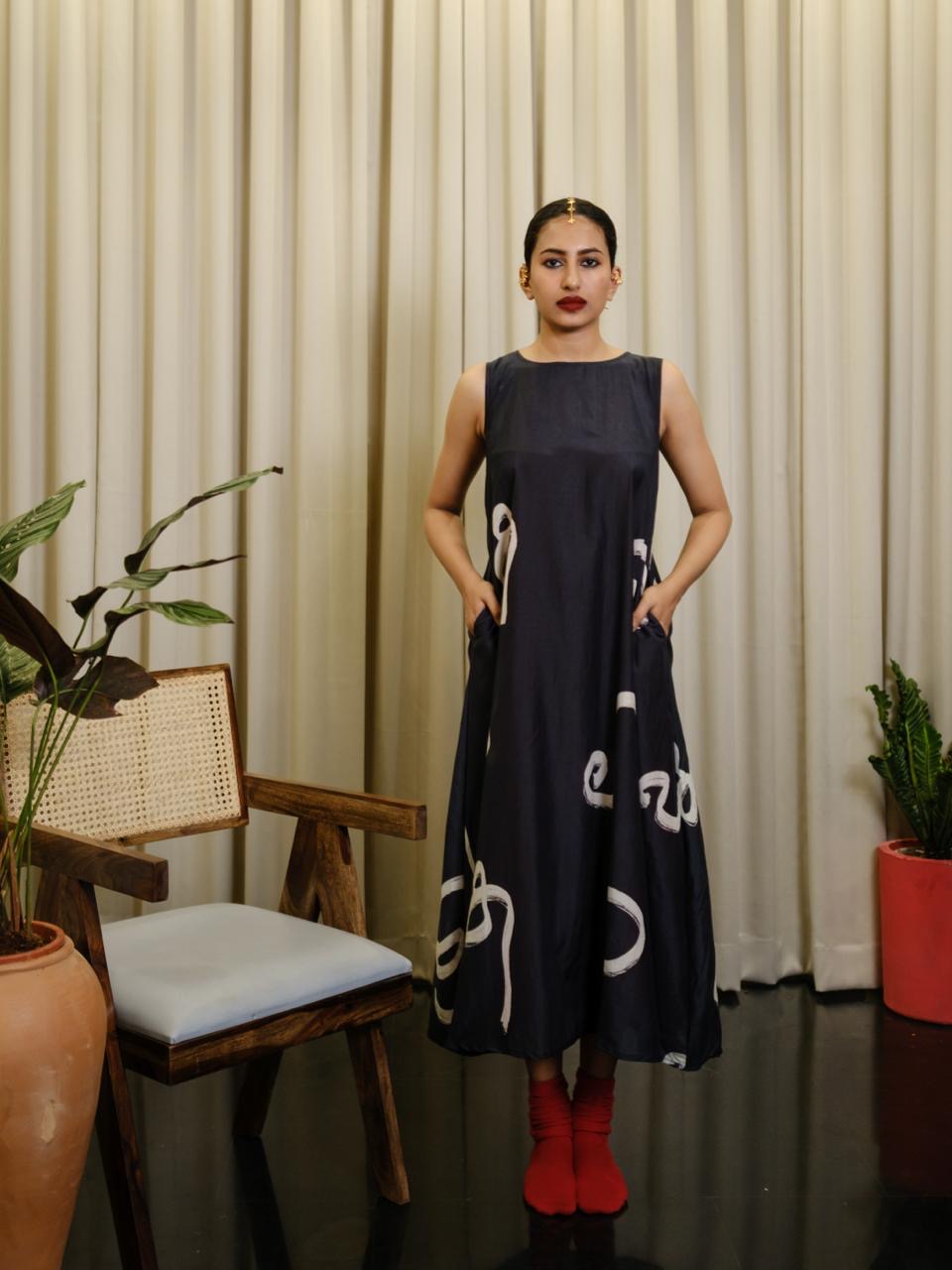 Aksharam long shift dress