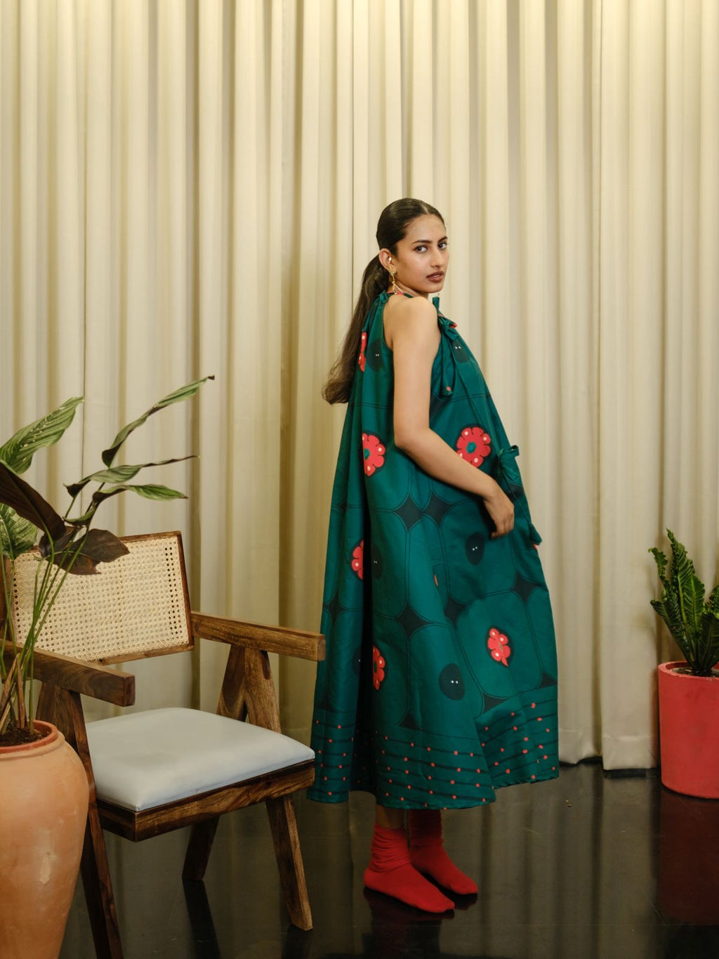 Tira long halterneck