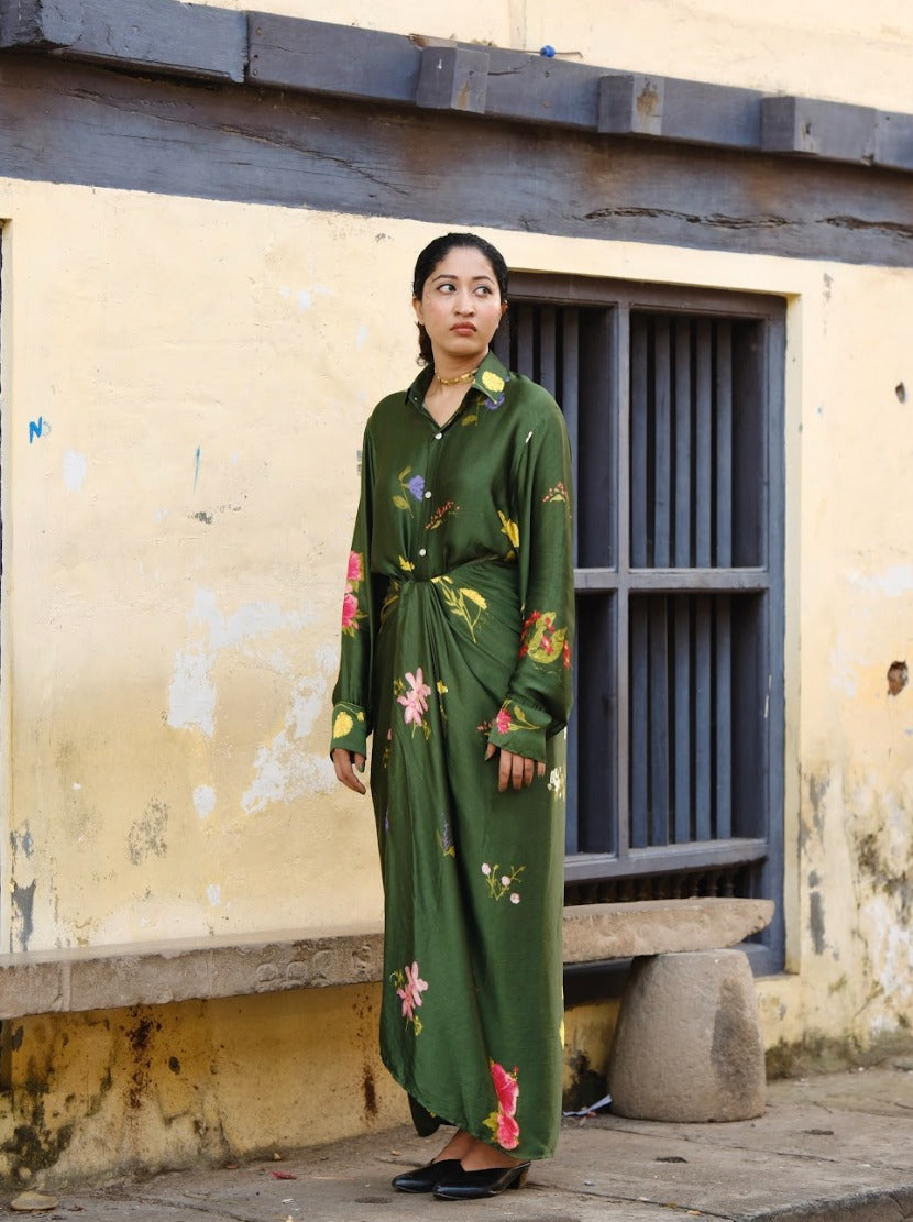 Pookkuda Drape Skirt & Shirt Set - Green