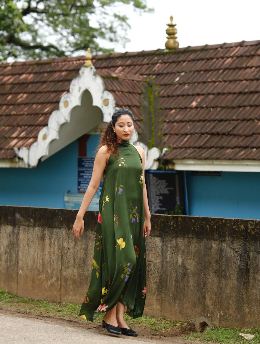 Pookkuda Halter Dress – Green