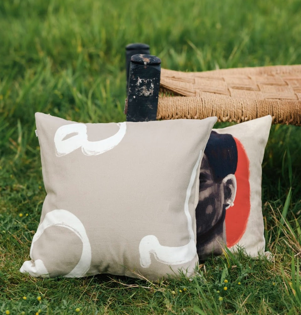 Raja cushion cover