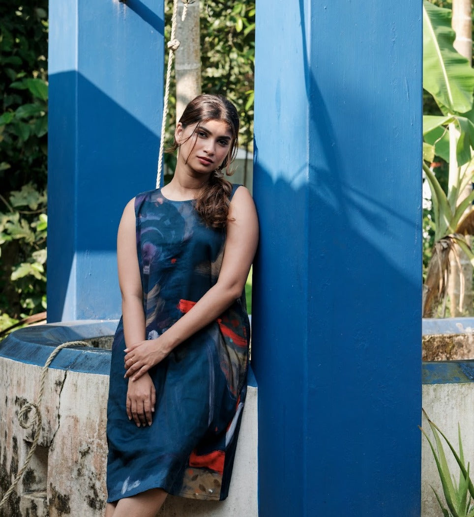 Aattam shift dress