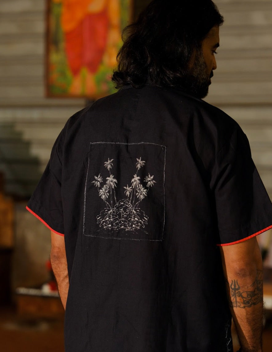 Varambu Half Sleeve Shirt  (black) and Mundu