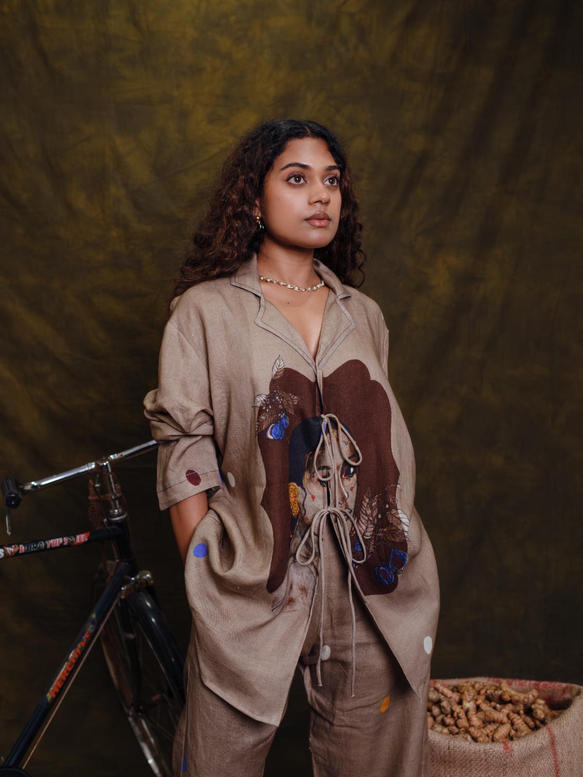 Jaathika front tie top