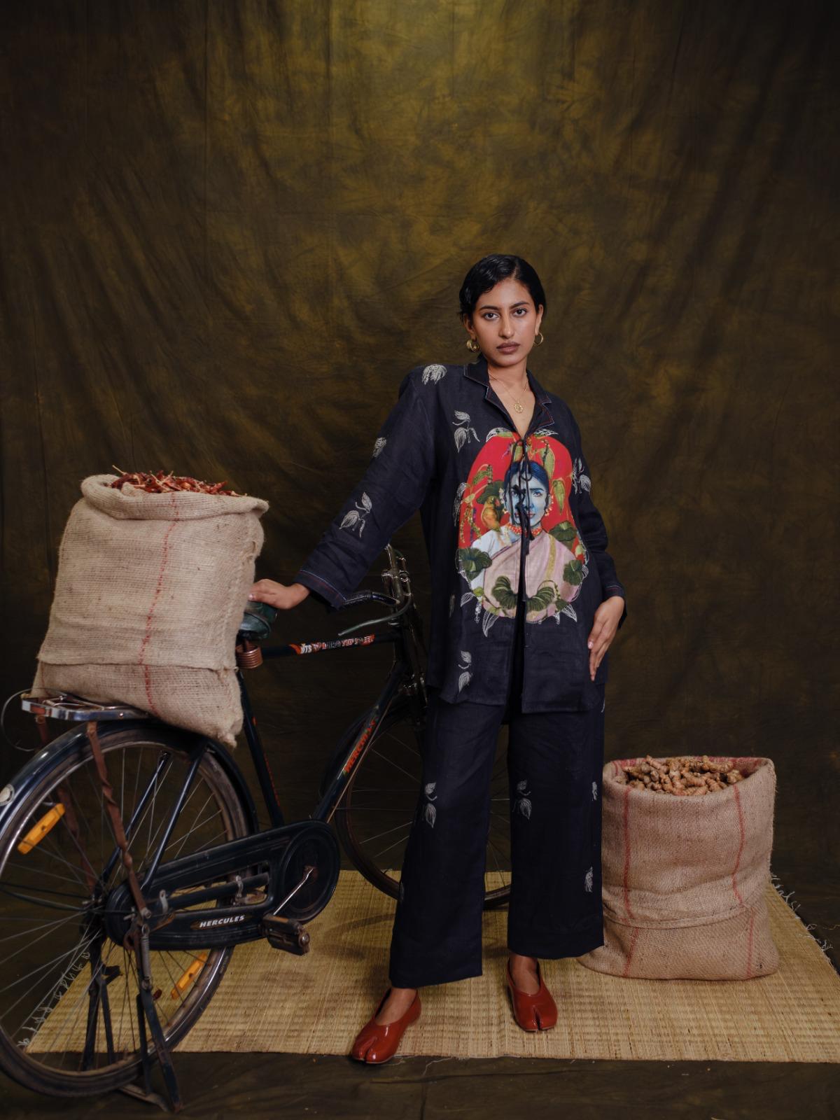 Mulaku front tie top