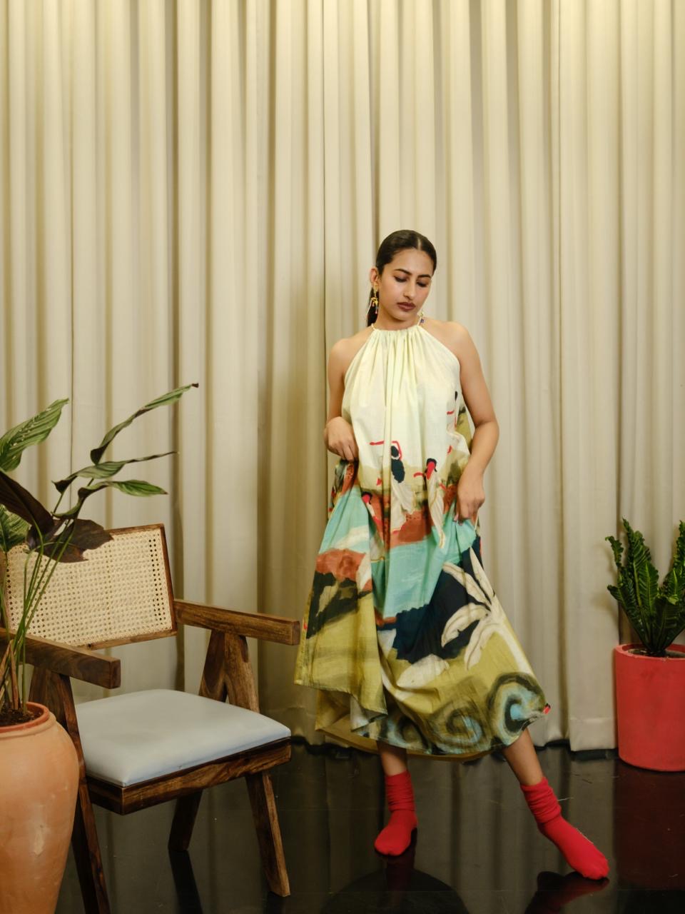 Kadhali beige halterneck-long